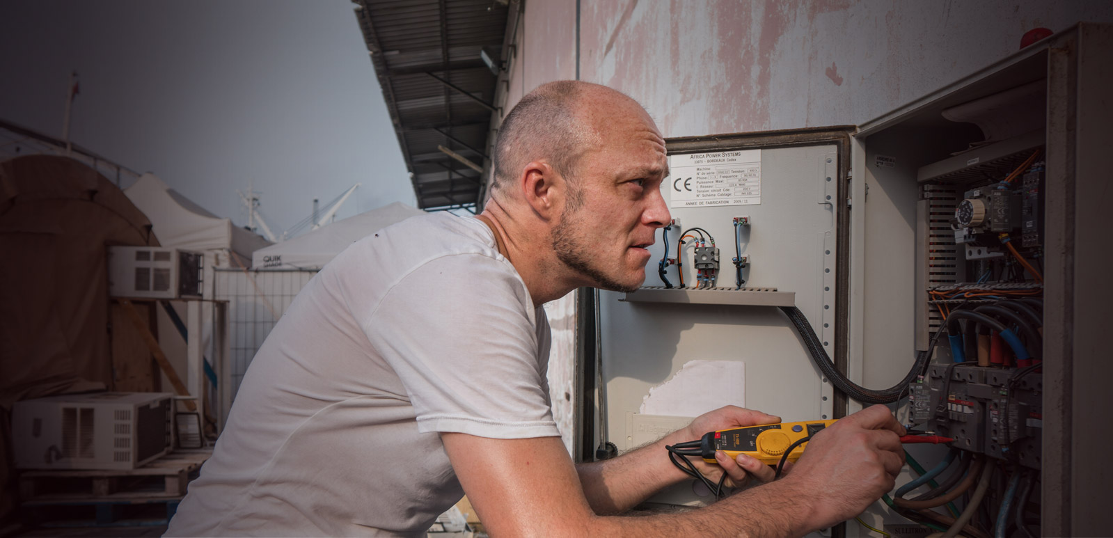 180718 Bert dejonghe vrijwilliger in actie voor mercyships generatoren header