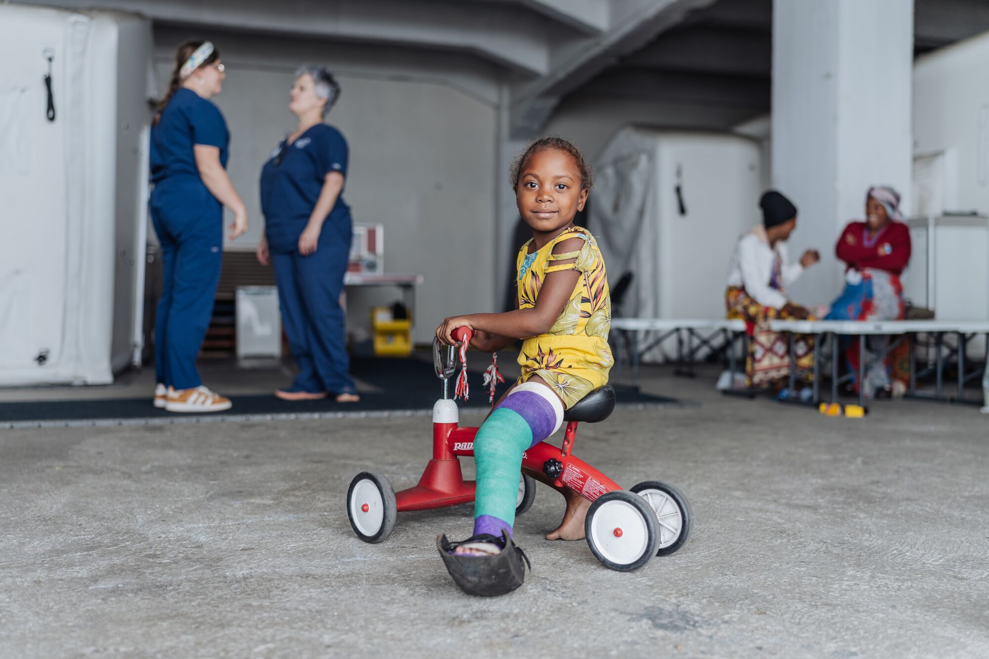 MGE250630 TINA MGE08560 BEFORE DOCK JC001 HI MID