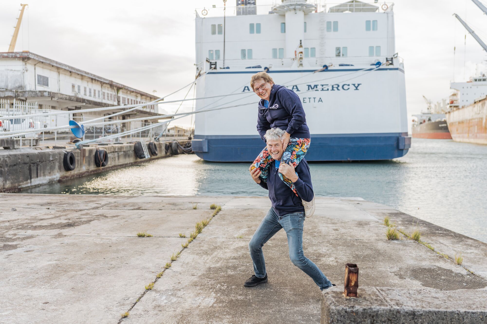 Luc & Gaby voor ziekenhuisschip de Africa Mercy