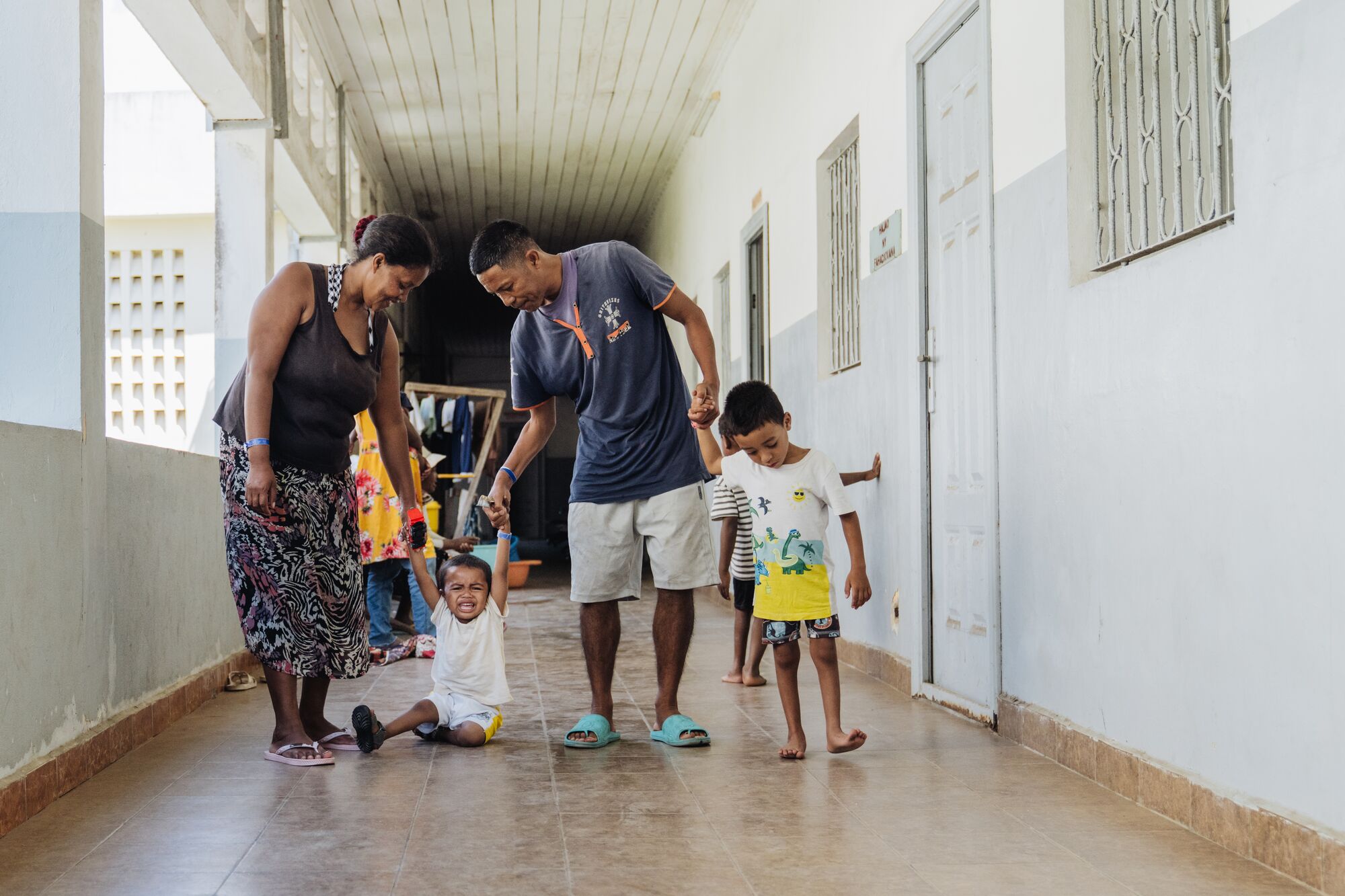 MGE251014 FANIRISOA MGE09956 VONJY AFTER JC004 HI MID