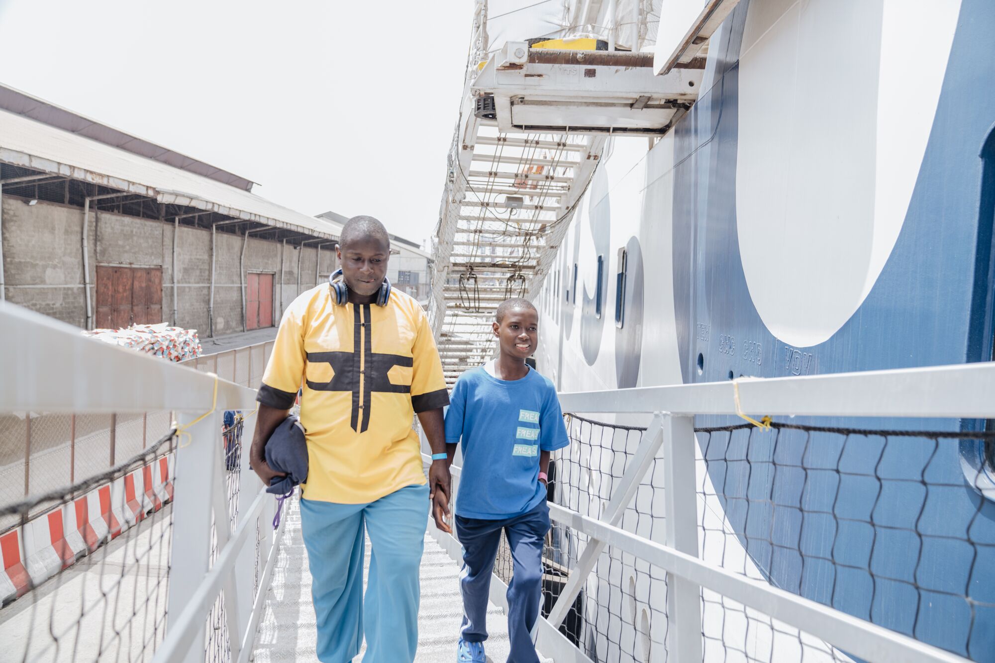 SLF240307 IBRAHIM SLF09561 BEFORE GANGWAY TT003 HI MID